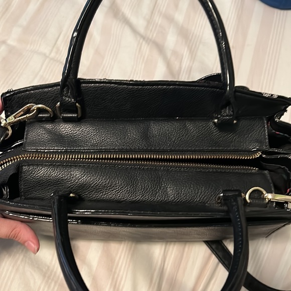 Betsey Johnson leopard sequin handbag - Picture 3 of 7